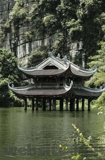 大蠃家足球比分即时比分-揭秘大蠃家足球比分即时比分，足球迷的必备神器还是信息陷阱？